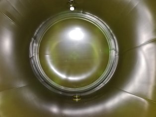Internal surface of an ISO Tank Container fully re-lined with baked phenolic Si 14 E
