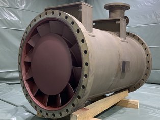 Dispositivo di controllo ugelli di un separatore a ciclone BZ rivestito internamente con Si 14 EG